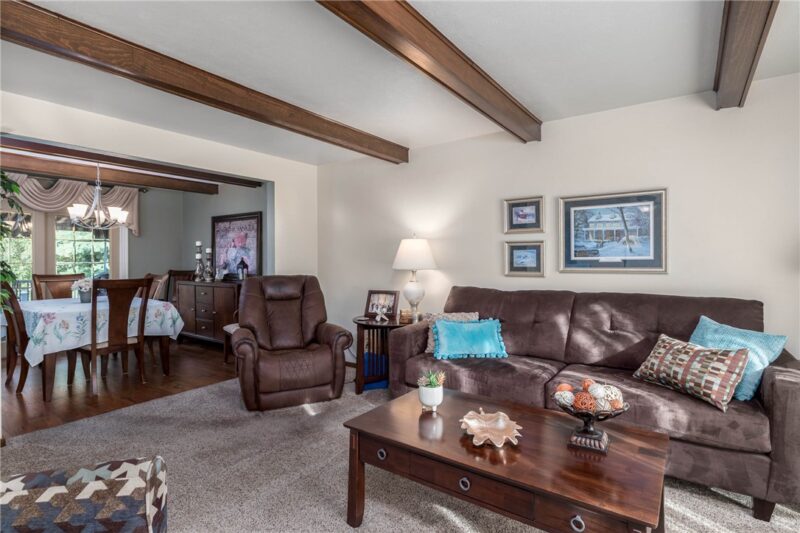 137 Mcgregor Dr — photo 5