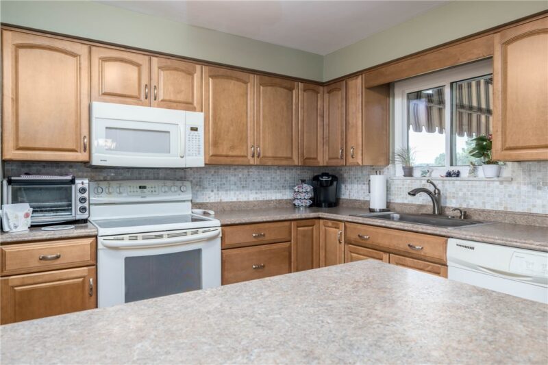 137 Mcgregor Dr — photo 8
