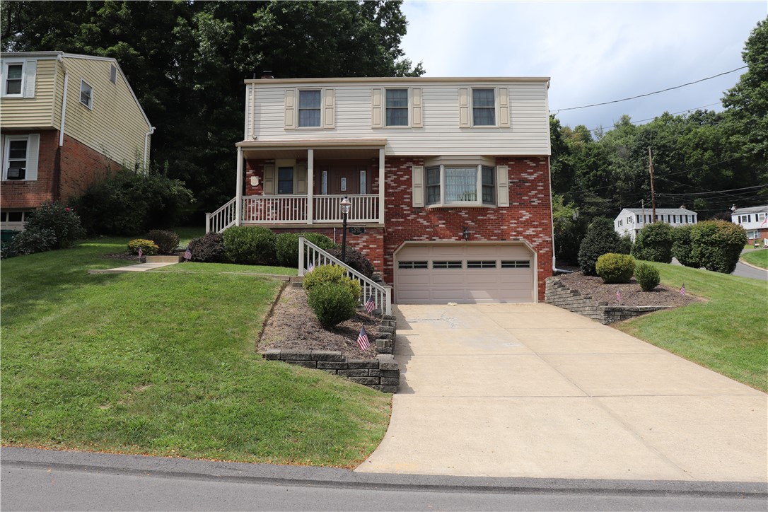5720 Clark Ave — photo 1