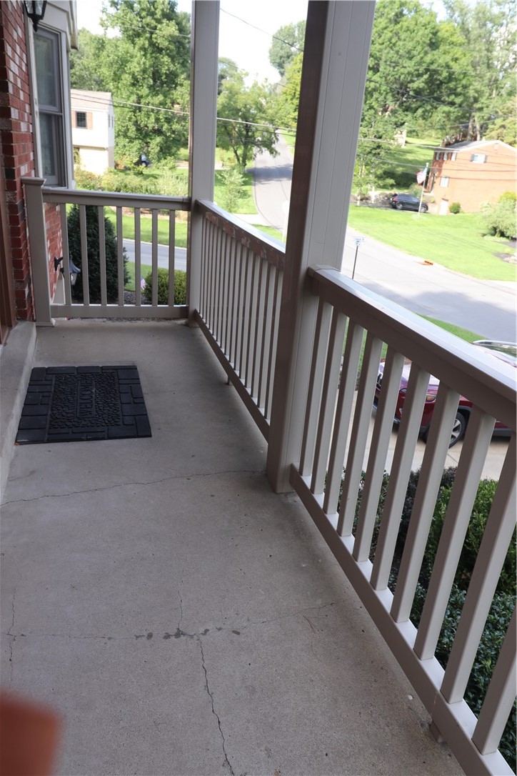 5720 Clark Ave — photo 3