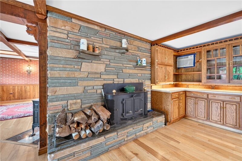 2980 Ruthwood Ave — photo 2
