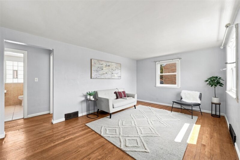144 Enger Ave — photo 8