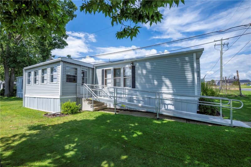 147 Hindman Rd — photo 2