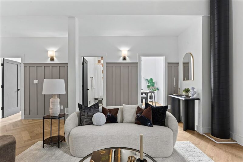 2037 forbes ave — photo 6