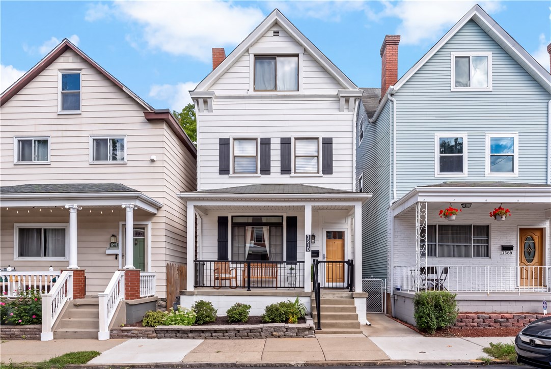 1210 Chislett St — photo 1