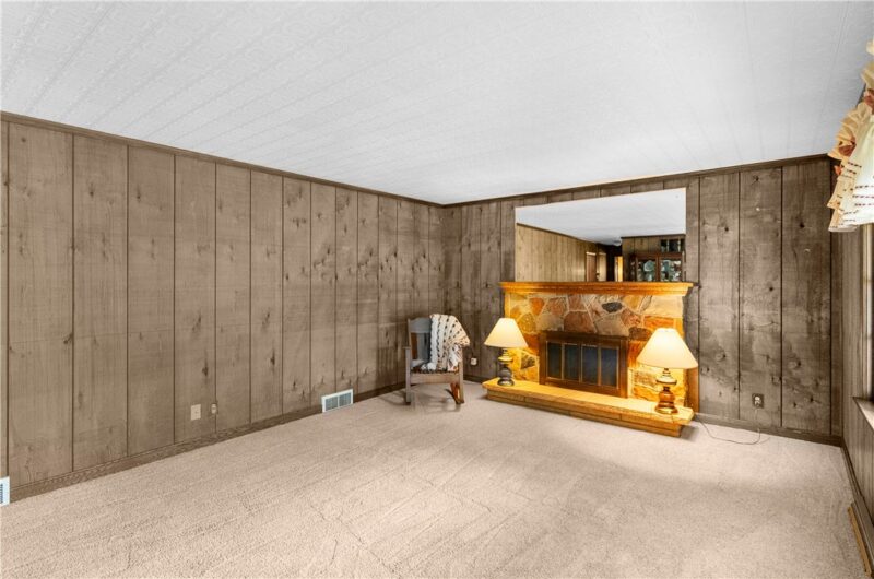 466 Grove St — photo 8