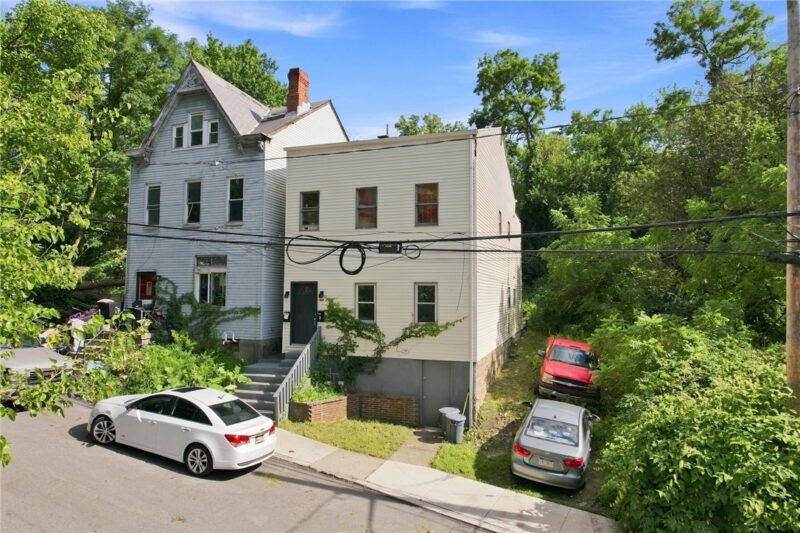 104 Solar St — photo 2