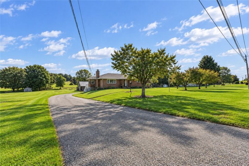 149 Keck Rd — photo 3