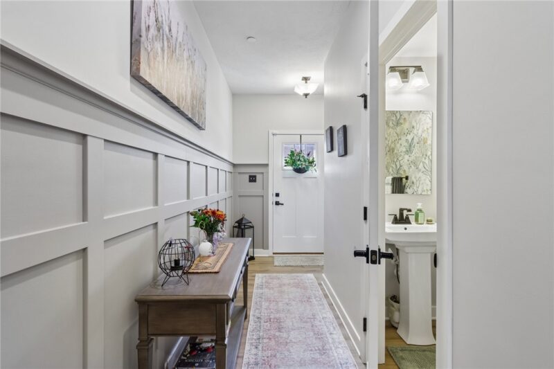232 Frances Lane — photo 5