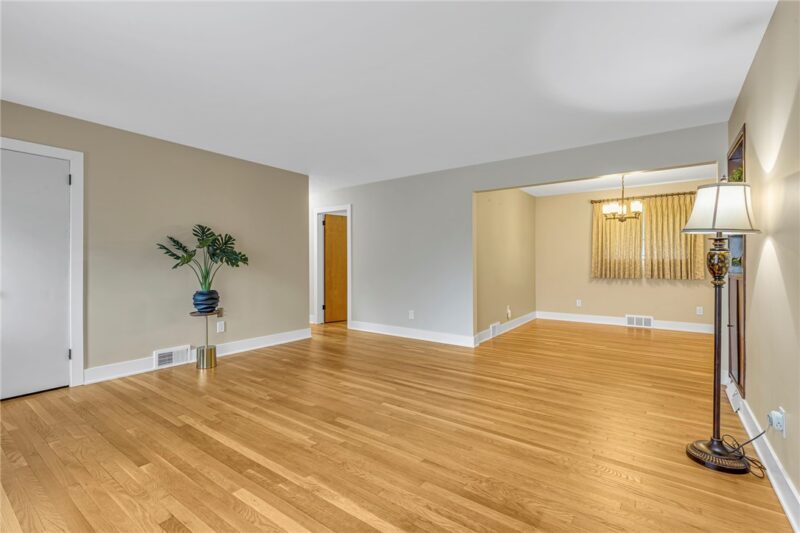 150 Mcmillen Ave — photo 8