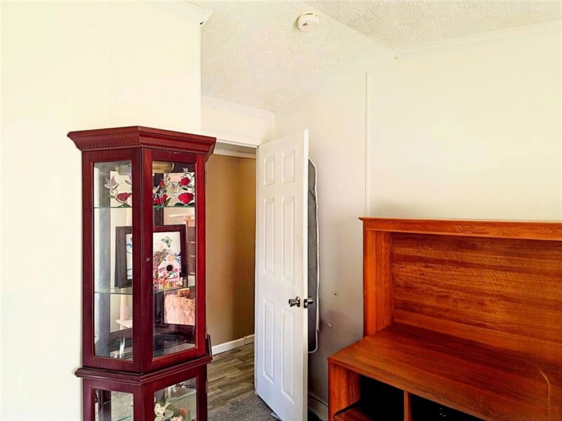 516 Hill St — photo 8