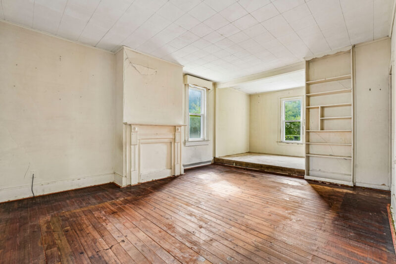 416 E New Castle STREET — photo 4