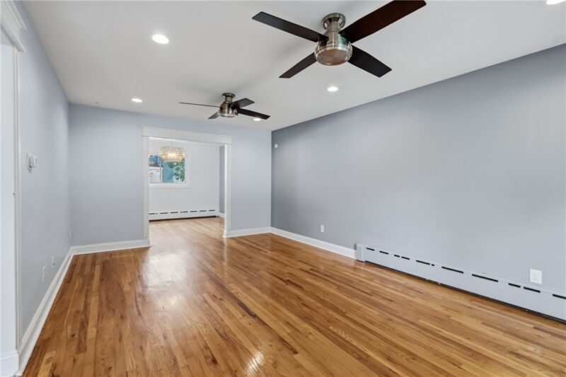 113 Biddle Ave — photo 6