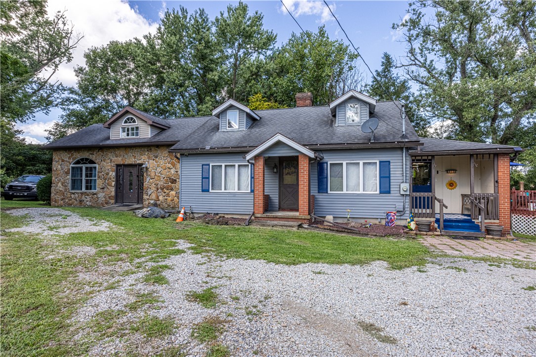 111 Dry Knob Rd — photo 1