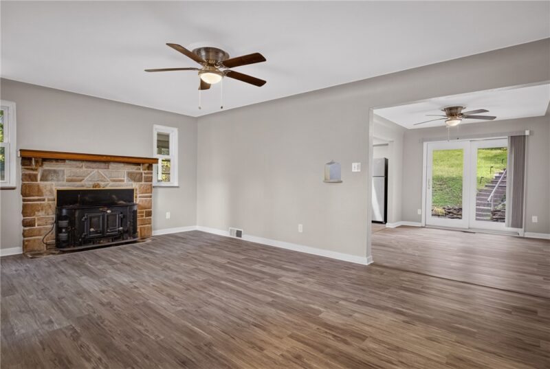 217 Curry Hollow Rd — photo 4