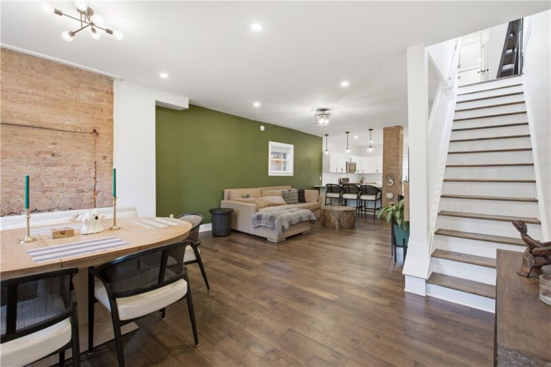710 N Beatty St — photo 3