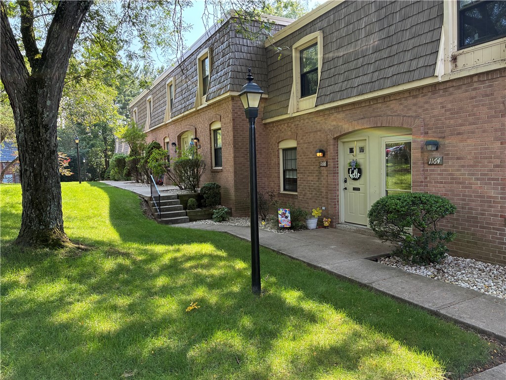 1164 Pennsbury Blvd — photo 1