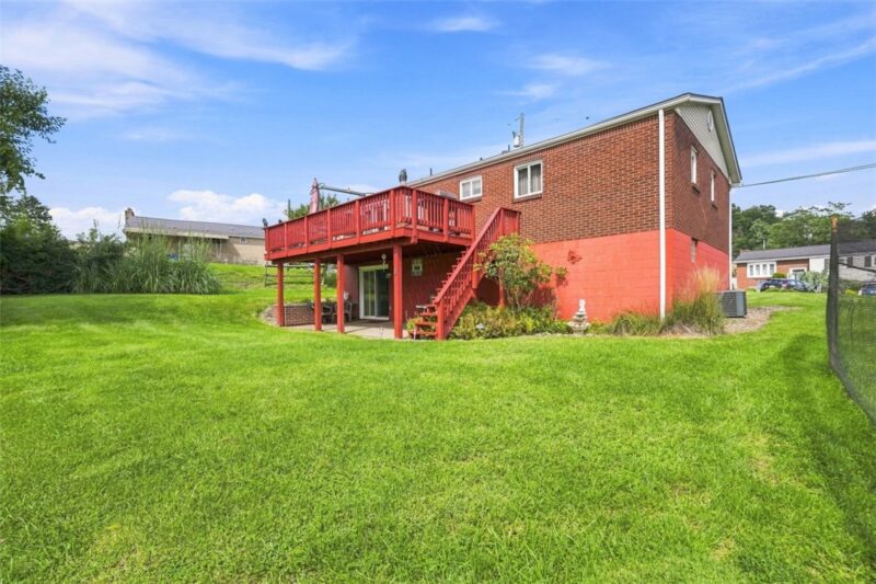 106 Vermillion Dr — photo 2