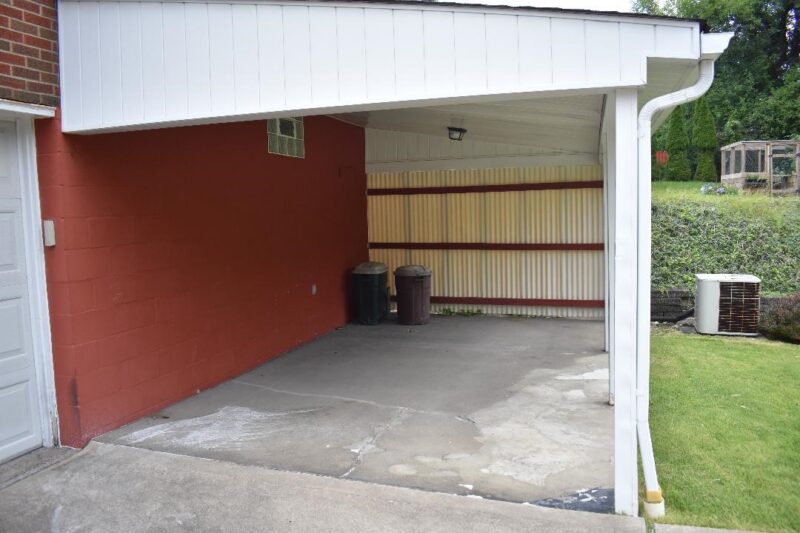 706 Lechner Ln — photo 4