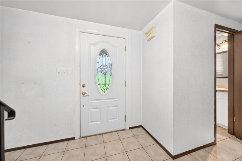 214 Highlander Heights Dr — photo 5