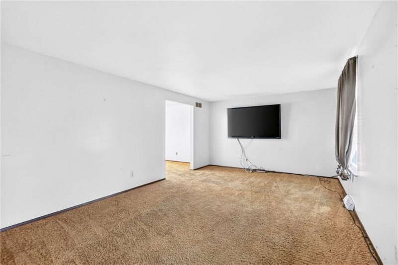 214 Highlander Heights Dr — photo 7