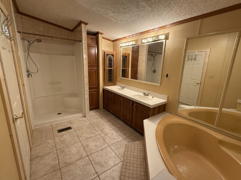 501 Harvard CIRCLE — photo 7