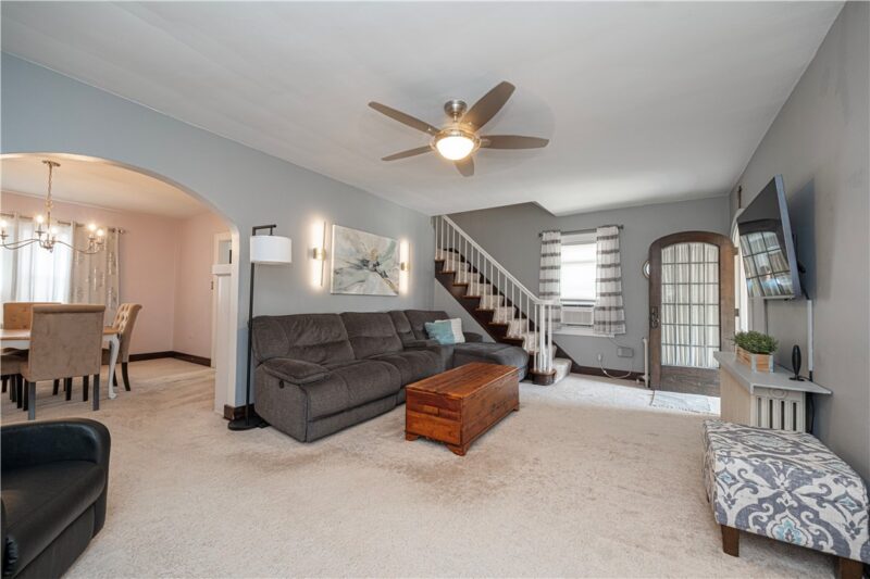 722 Bellaire Ave — photo 5