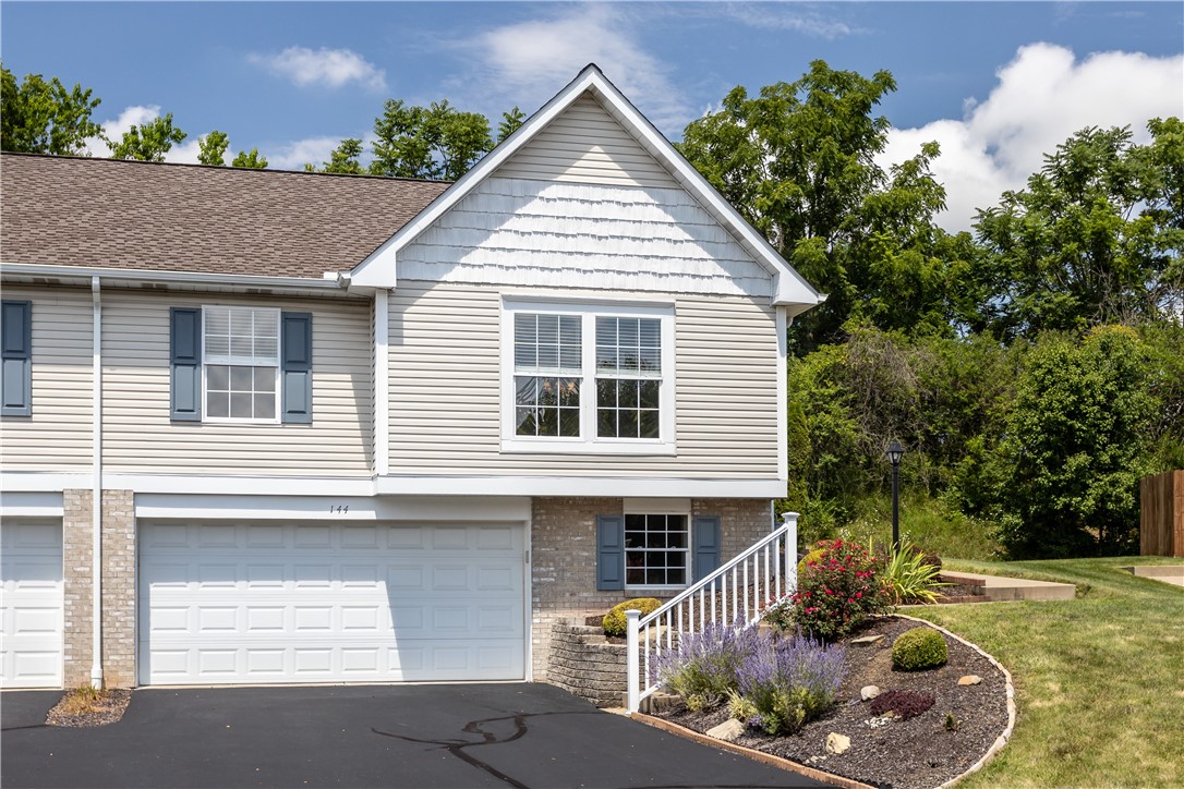 144 Sedeca Dr — photo 1