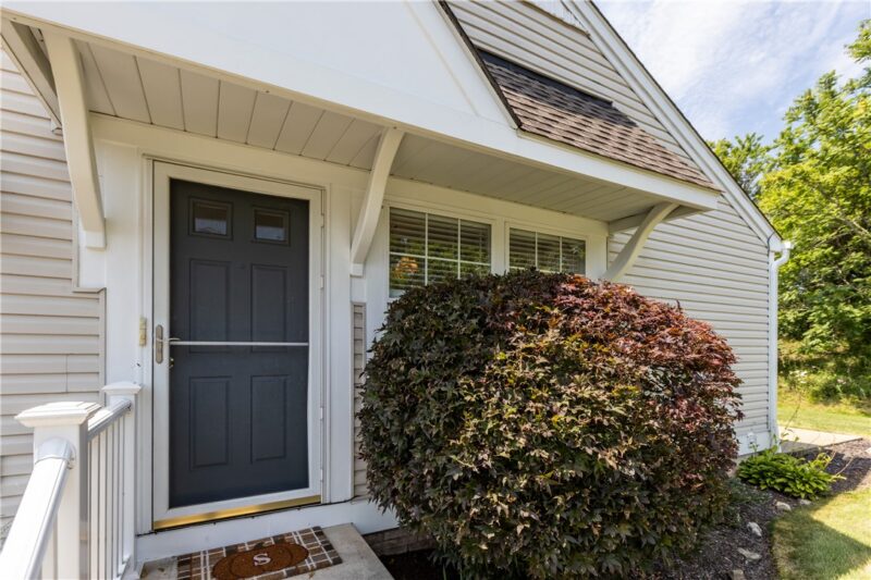 144 Sedeca Dr — photo 3
