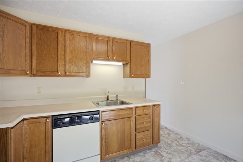 144 Sedeca Dr — photo 6