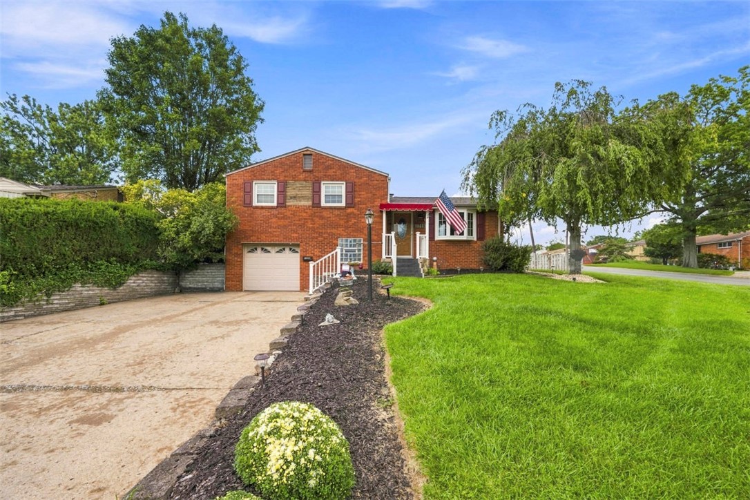 1729 Beryl Dr — photo 1