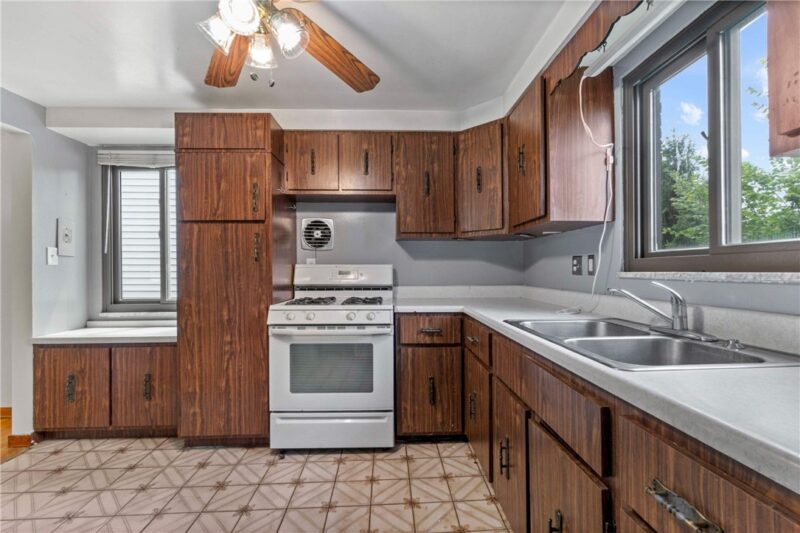 1818 Oakhurst St — photo 8