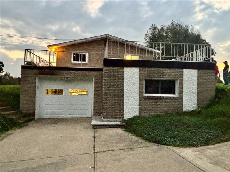 124 Fezell Rd — photo 3