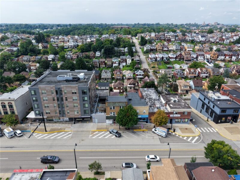 908 Brookline Blvd — photo 8