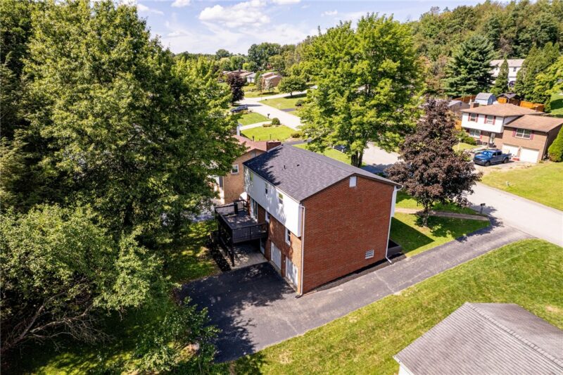 634 Stamford Dr — photo 7