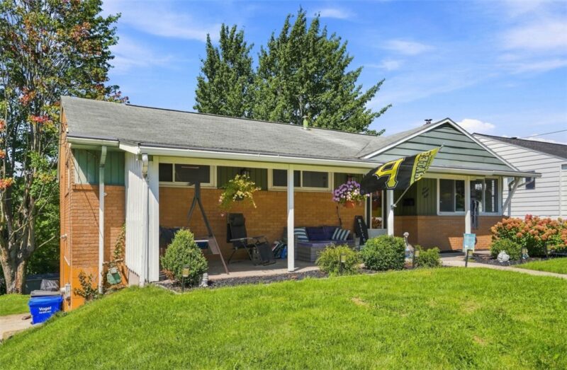 108 Hillside Dr — photo 3