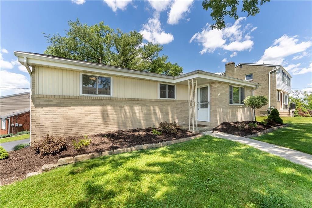 1296 Snee Dr — photo 1