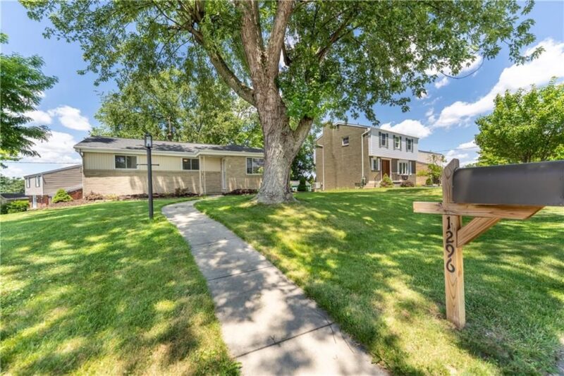 1296 Snee Dr — photo 3