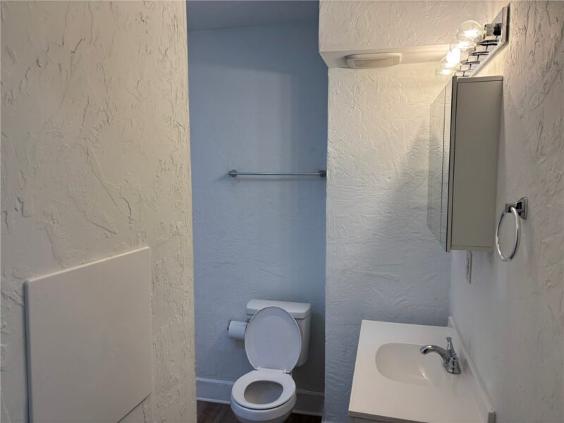 1320 Pioneer Ave — photo 7