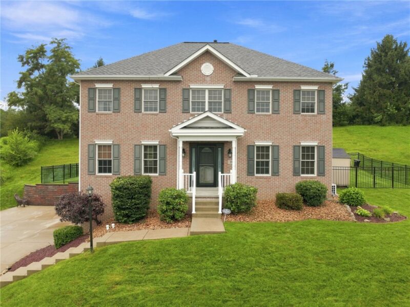 214 Murdock Way