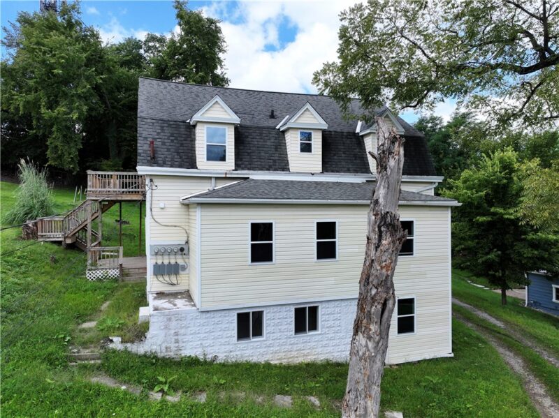 1116 Oneil Blvd — photo 2