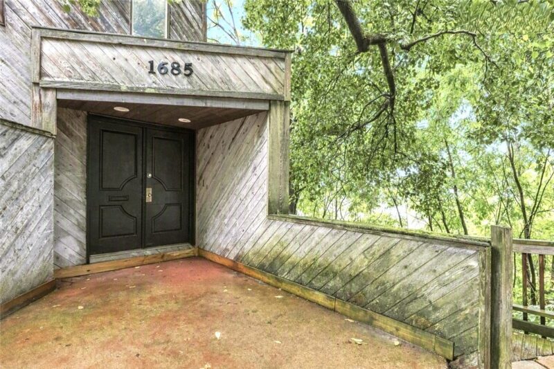 1685 Perrysville Ave — photo 2
