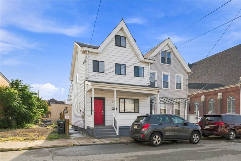 212 8th St — photo 2