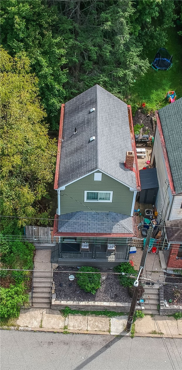 231 Rinne St — photo 3