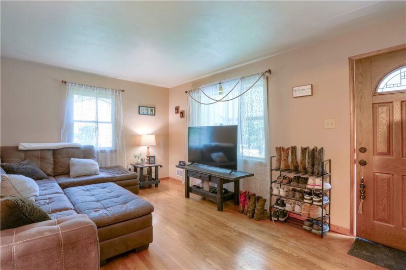 551 Bluff Street — photo 4