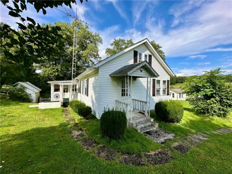 571 Lake Road — photo 4