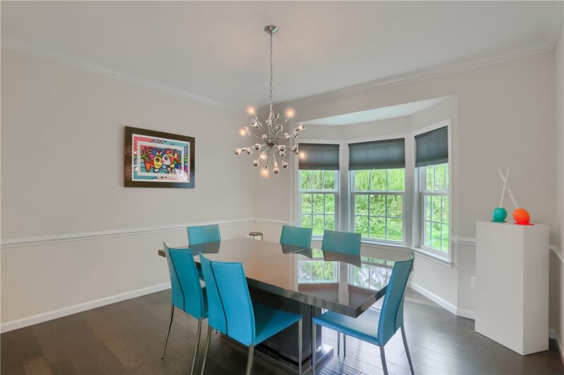 107 Victoria Court — photo 6