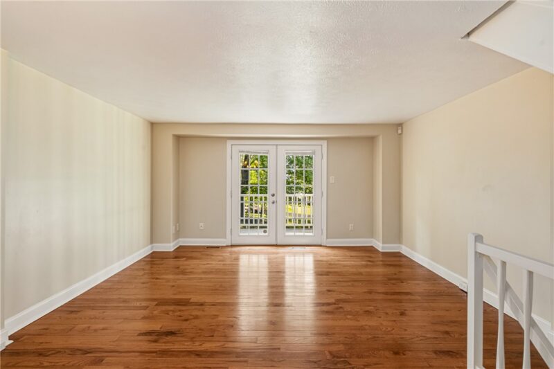 5491 Library Rd 21 — photo 6