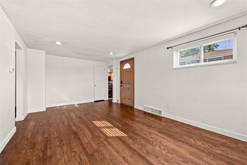3427 Pleasantvue Dr — photo 7