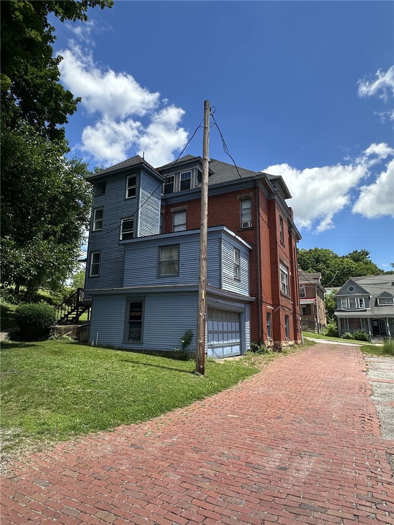 307 Highland Ave — photo 3